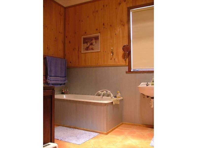 2 Old Ballandean Road, Tenterfield NSW 2372