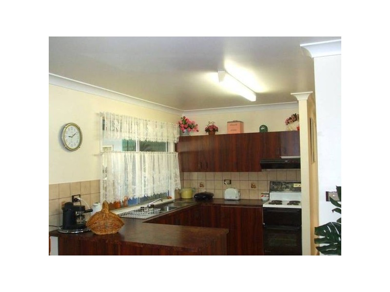 63 Riley Street, Tenterfield NSW 2372