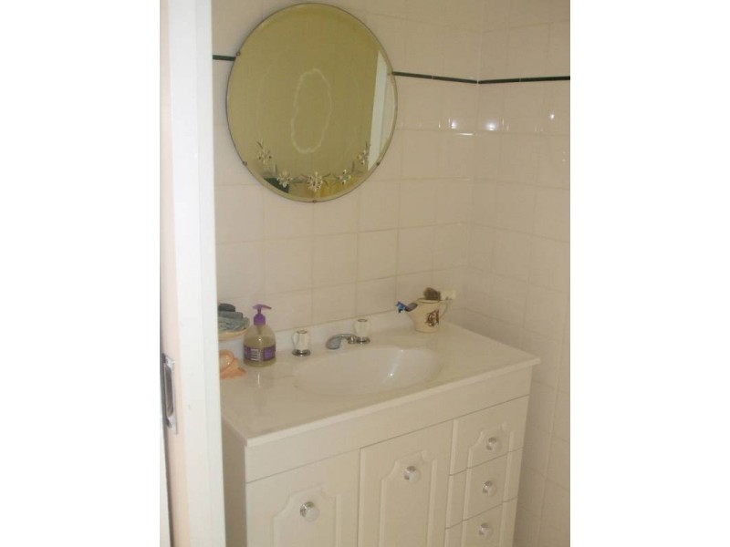 52 George Street, Tenterfield NSW 2372