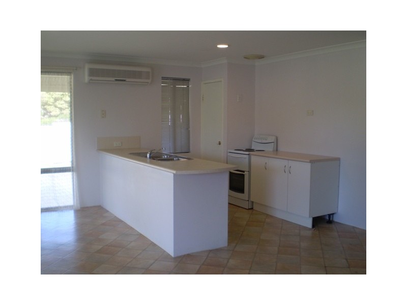 1 Greenfield Road, Harvey WA 6220