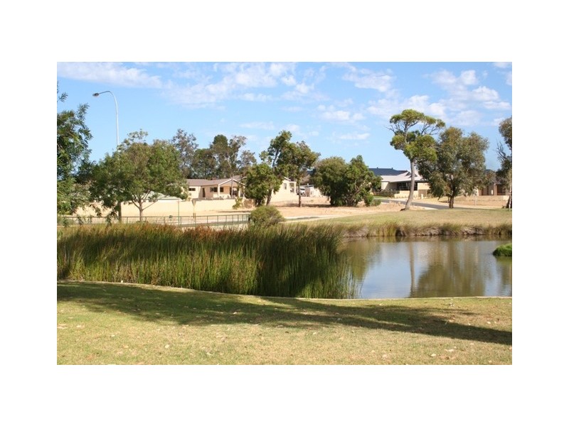 24 Abbeygate Street, Australind WA 6233