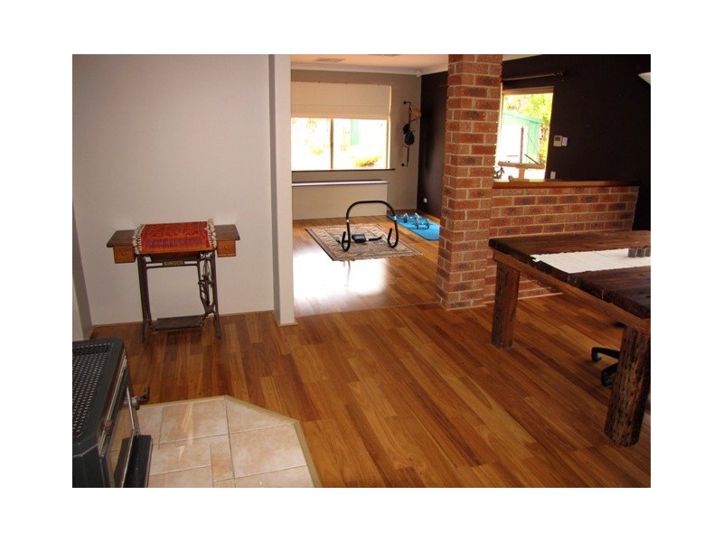 71 Australind Road, Leschenault WA 6233