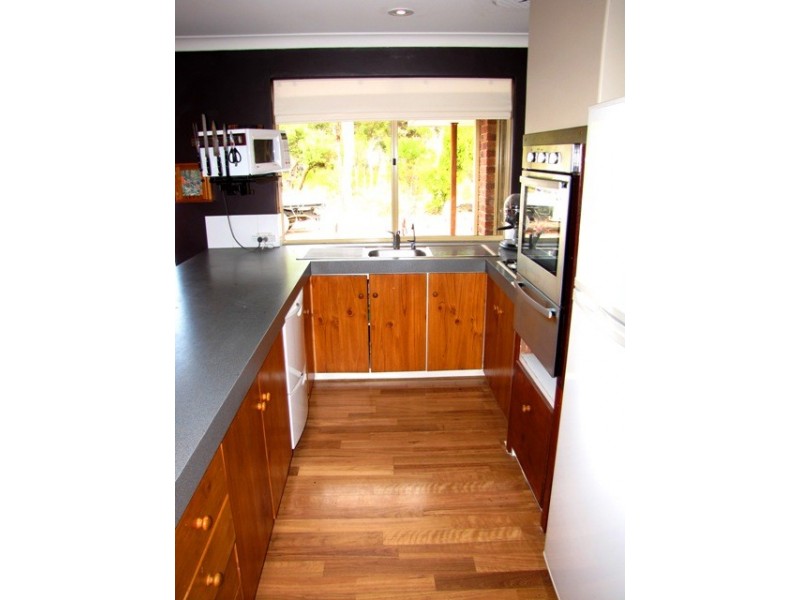 71 Australind Road, Leschenault WA 6233