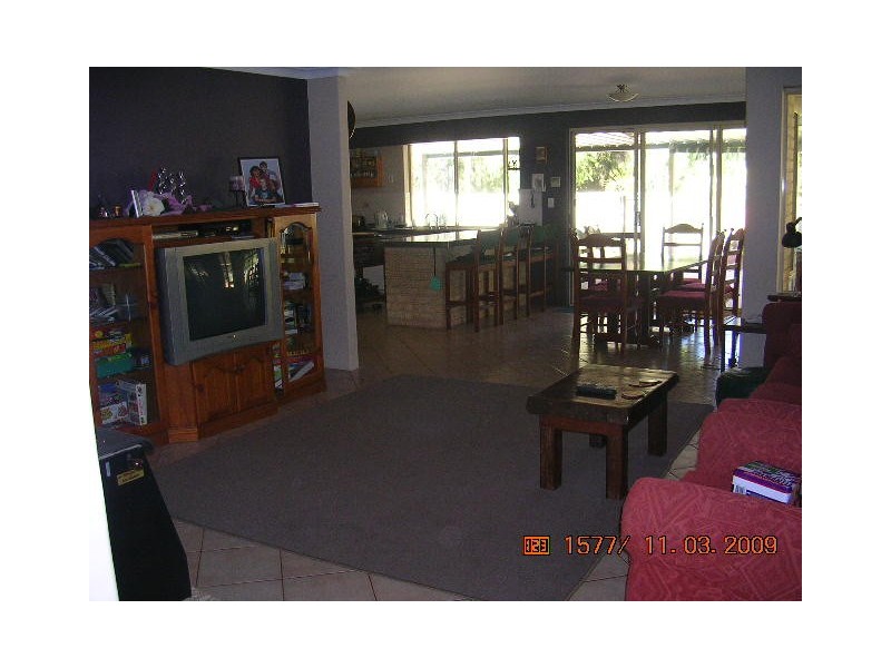 15 Spinnaker Drive, Leschenault WA 6233