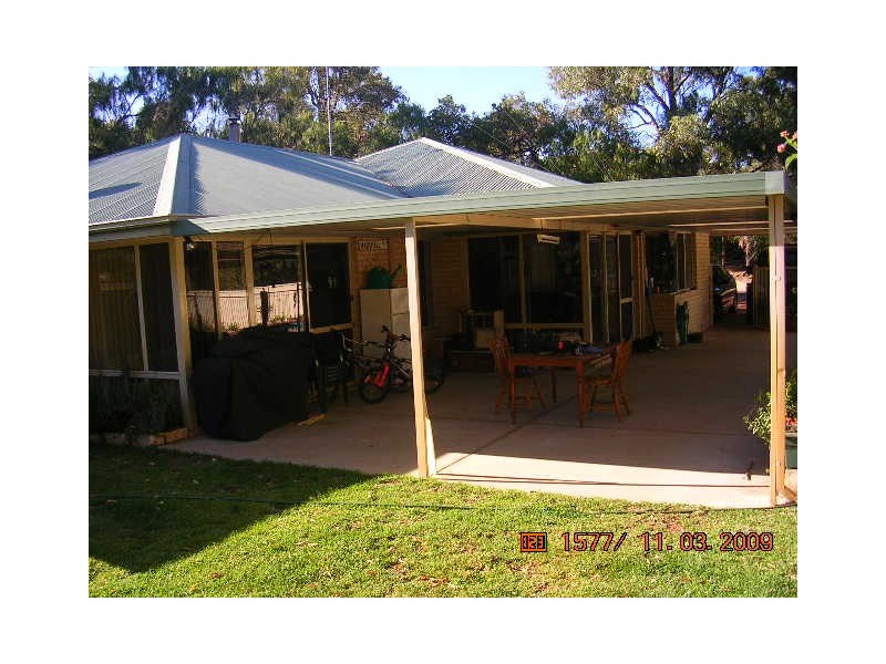 15 Spinnaker Drive, Leschenault WA 6233