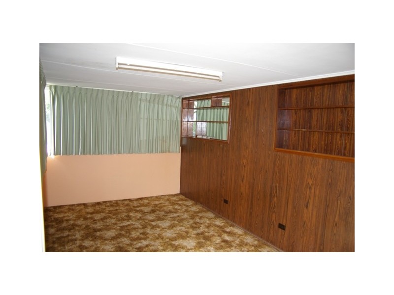 11 Ecclestone Street, Bunbury WA 6230