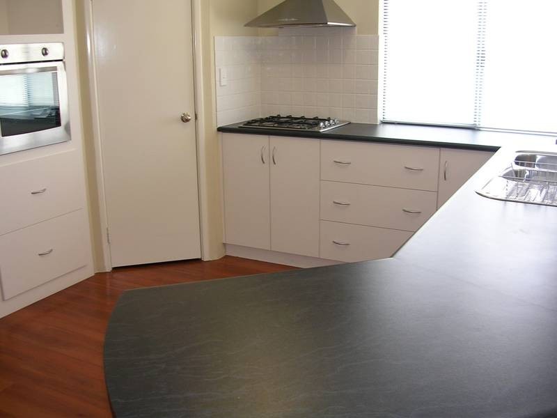 32 Swan Avenue, Eaton WA 6232