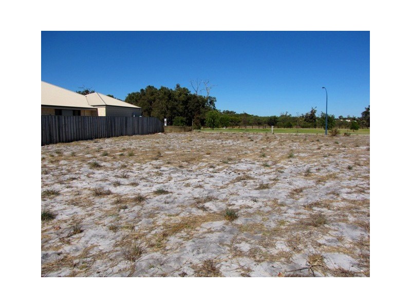111 Kingston Drive, Australind WA 6233