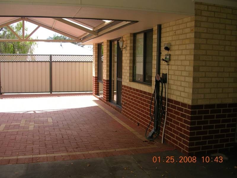 35 Parkfield Way, Australind WA 6233