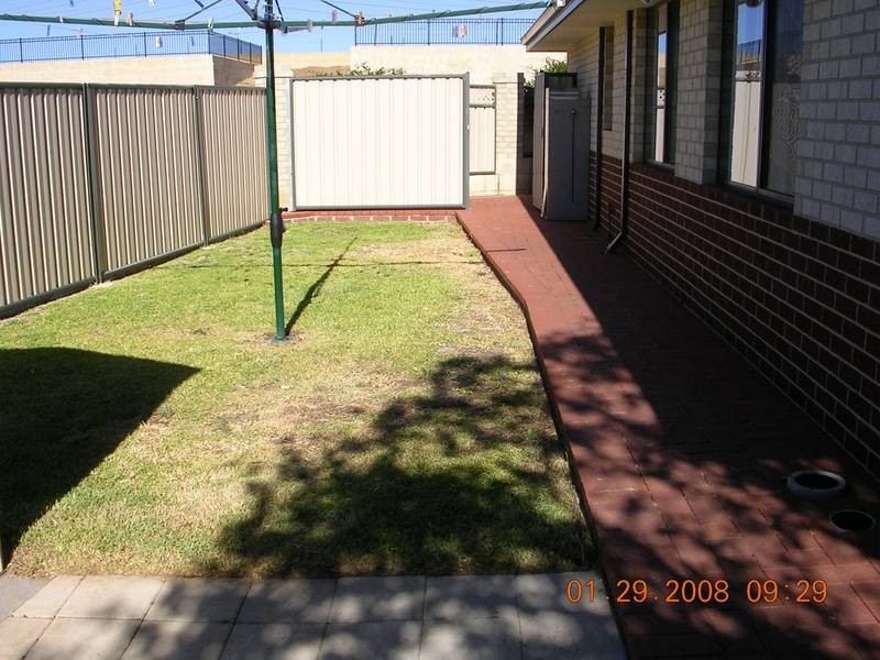 35 Parkfield Way, Australind WA 6233