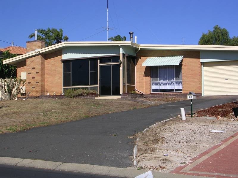 23 Upton Place, Australind WA 6233