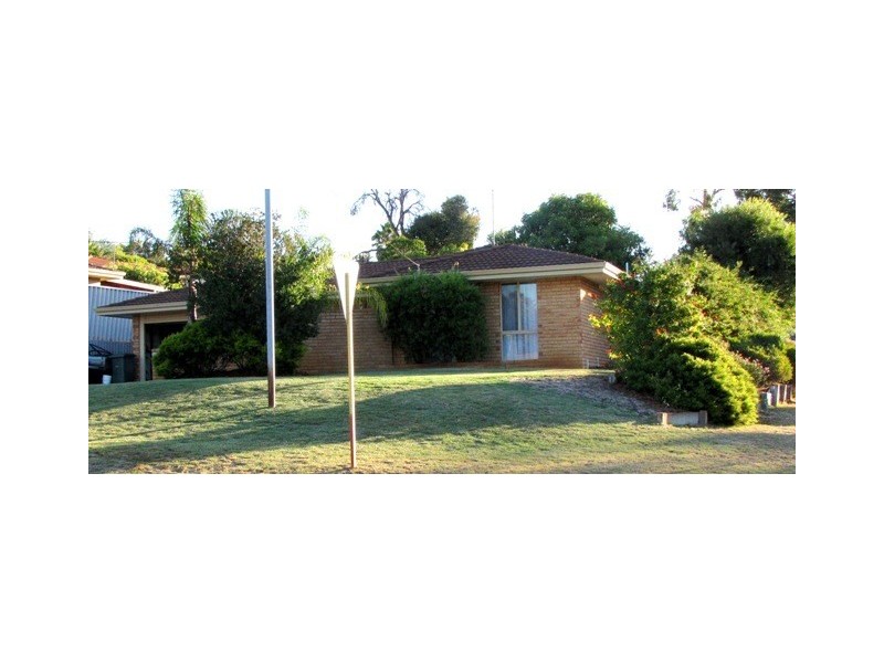 34 Pearce Road, Australind WA 6233