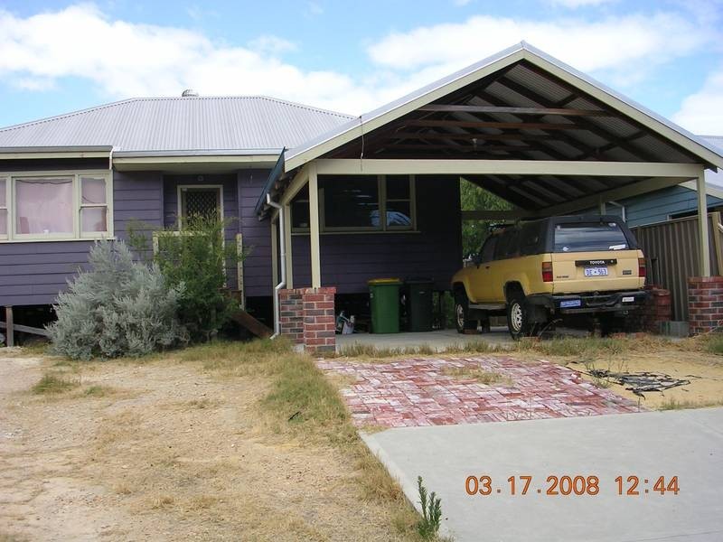 4 Carramar Street, Binningup WA 6233