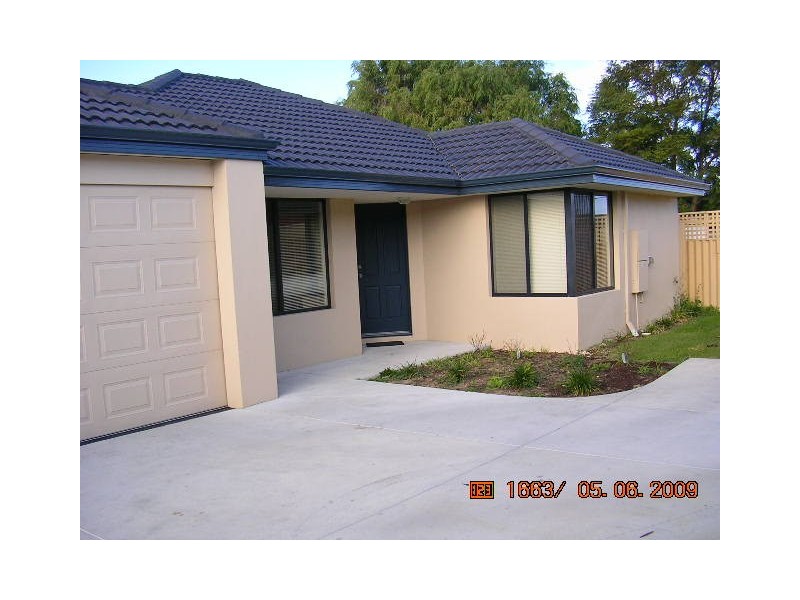 2/11 Bryant Street, Eaton WA 6232