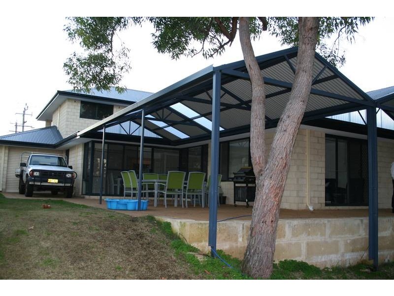 14 Barnes Avenue, Australind WA 6233