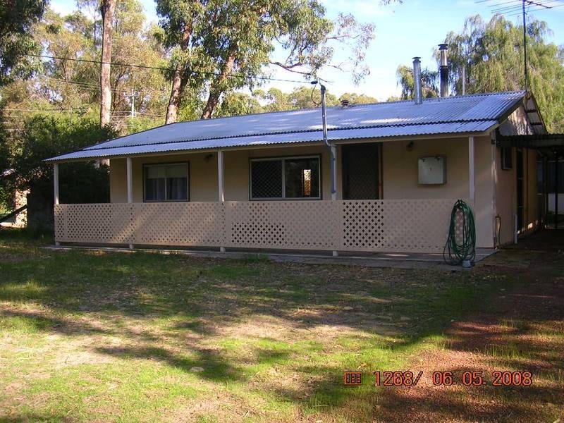 1 Reading Road, Myalup WA 6220