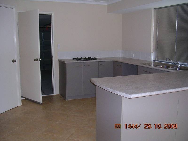109 Barton Drive, Australind WA 6233
