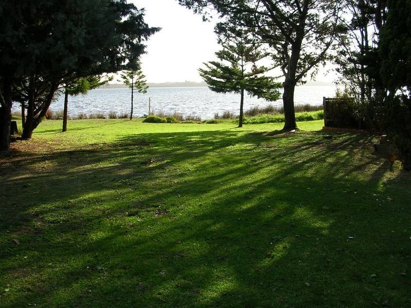 32 Old Coast Road, Australind WA 6233