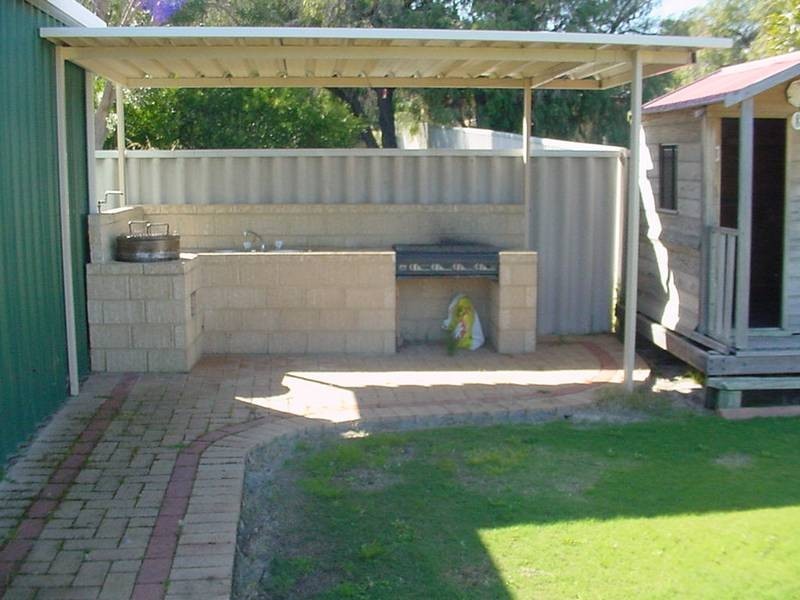 241 Old Coast Road, Australind WA 6233