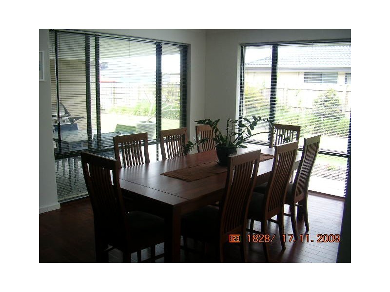 86 Barton Drive, Australind WA 6233