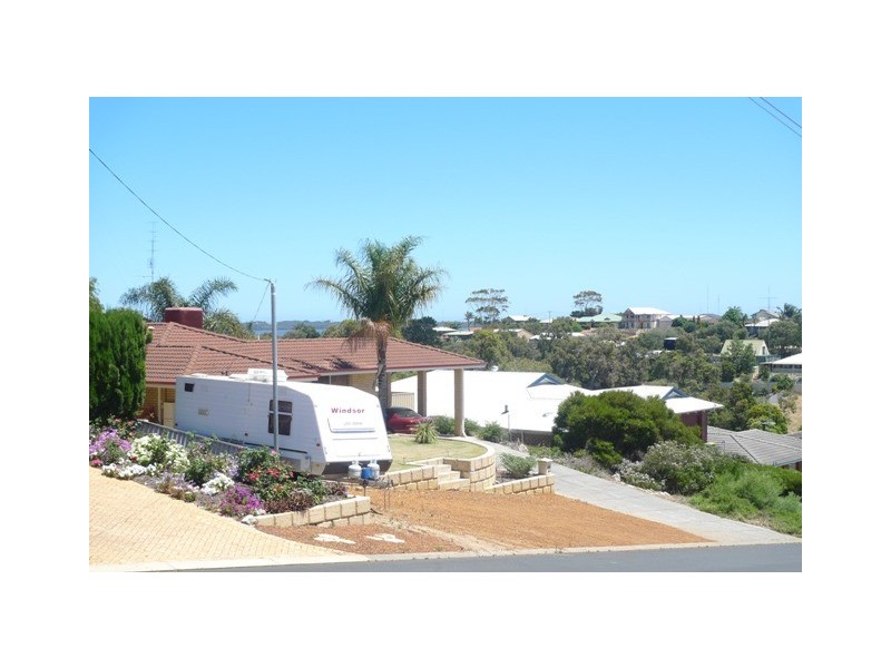 14 Milligan Avenue, Australind WA 6233