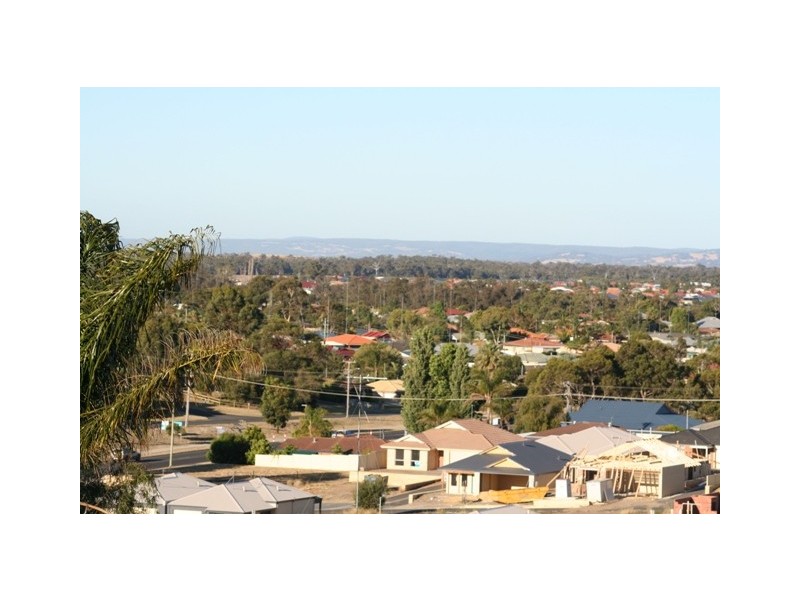 14 Milligan Avenue, Australind WA 6233