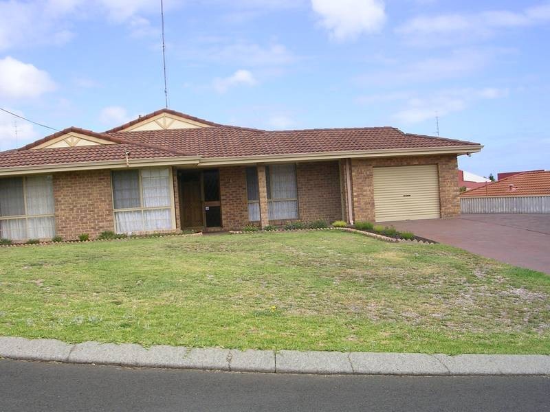 6 Monitor Way, Australind WA 6233