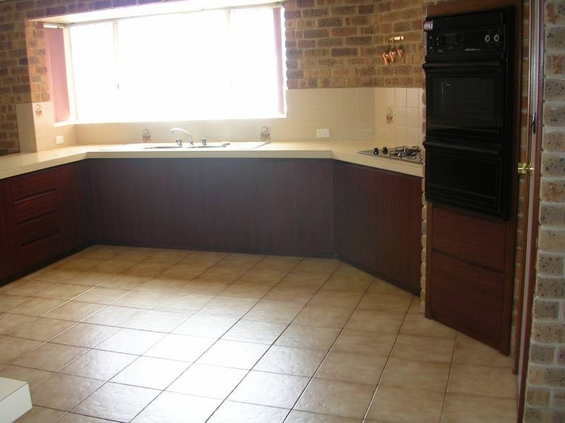 6 Monitor Way, Australind WA 6233