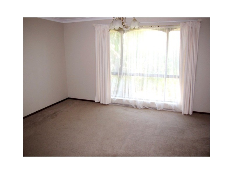 45 Paris Road, Australind WA 6233