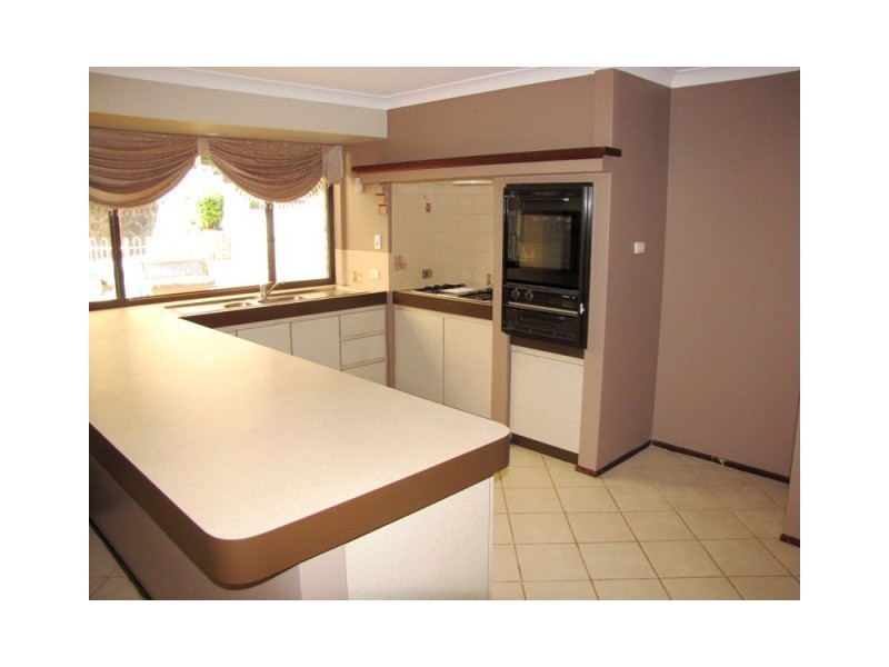 45 Paris Road, Australind WA 6233