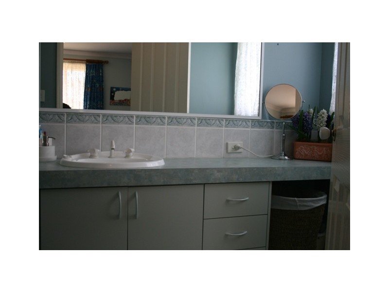 11 Condil Street, Dalyellup WA 6230