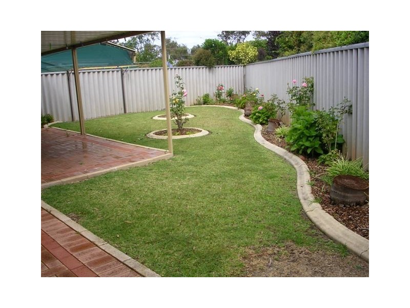 22/13 Paris Road, Australind WA 6233