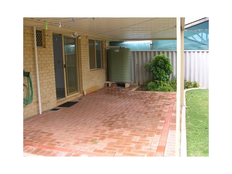 22/13 Paris Road, Australind WA 6233