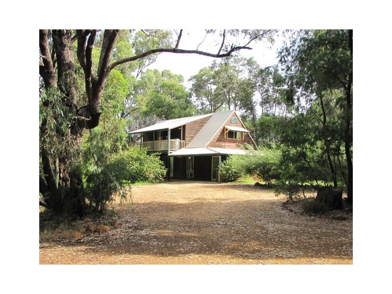 7 Midwater Court, Leschenault WA 6233