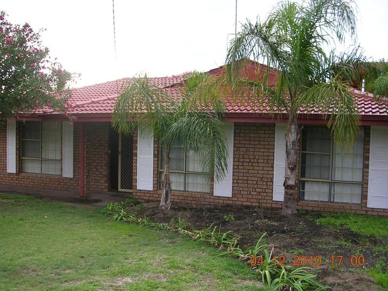 4 Alexandrina Place, Australind WA 6233