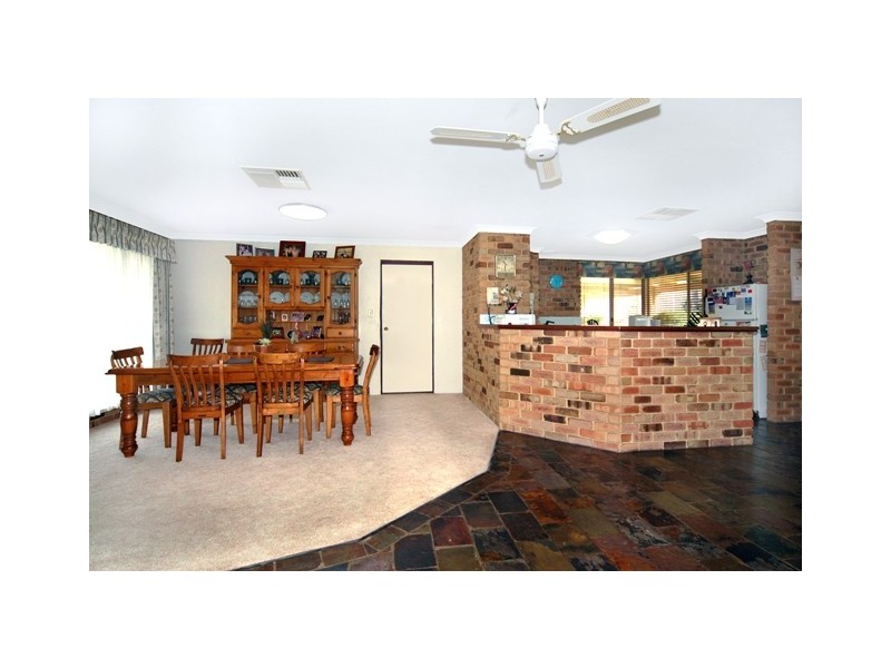 5 Mahogany Place, Eaton WA 6232