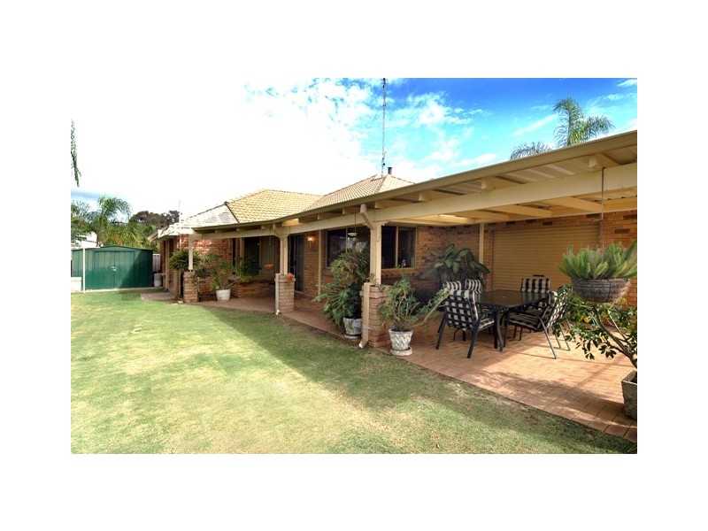 5 Mahogany Place, Eaton WA 6232