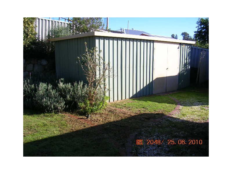 64 Wakefield Crescent, Australind WA 6233