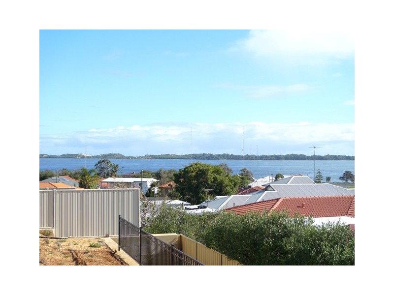 9 Eckersley Way, Australind WA 6233