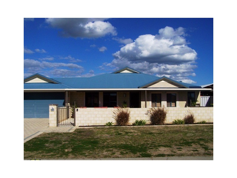 25 Blue Wren Drive, Eaton WA 6232