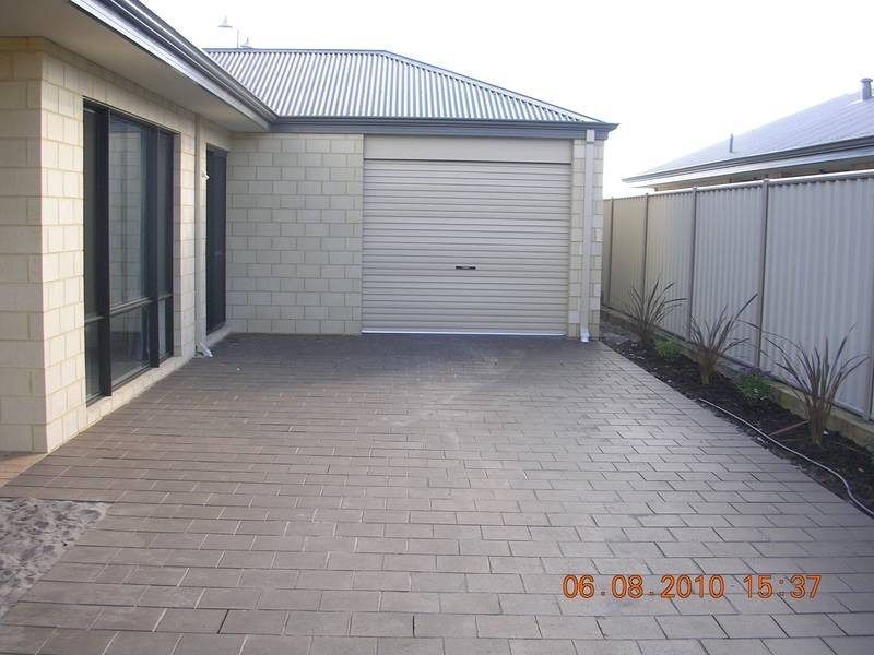 93 The Boulevard, Australind WA 6233