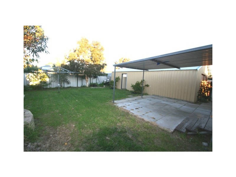 13 Jindee Street, Carey Park WA 6230