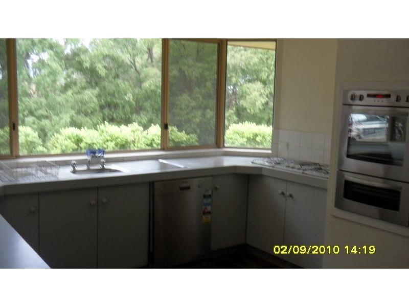 4 Admirality Place, Australind WA 6233