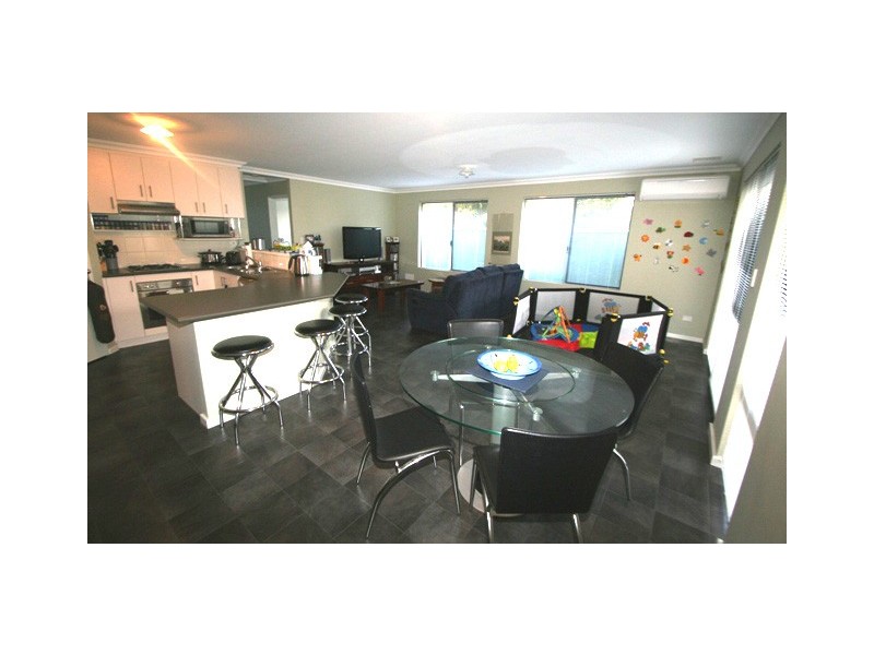A/11 Flaherty Court, Carey Park WA 6230