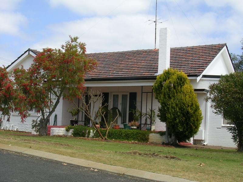 30 Eagle Crescent, Eaton WA 6232