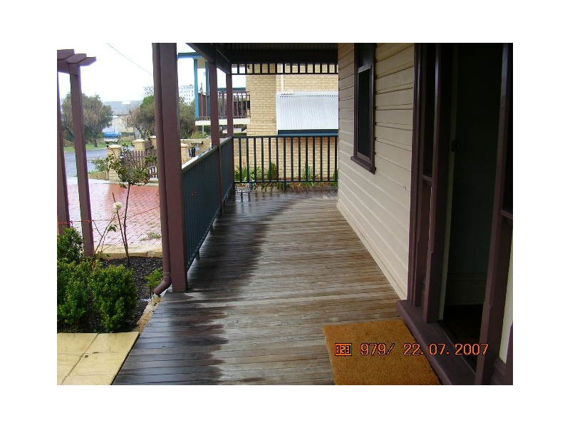 11/5 Carey Street, Bunbury WA 6230