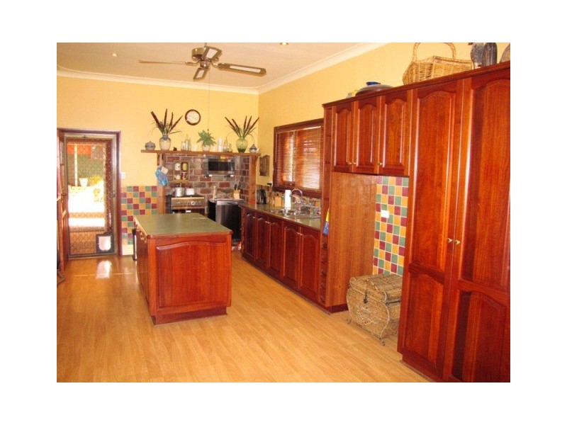 37 Wittenoom Street, Collie WA 6225