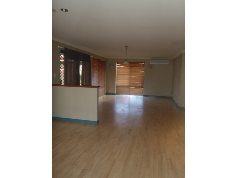 25 Blue Wren Drive, Eaton WA 6232