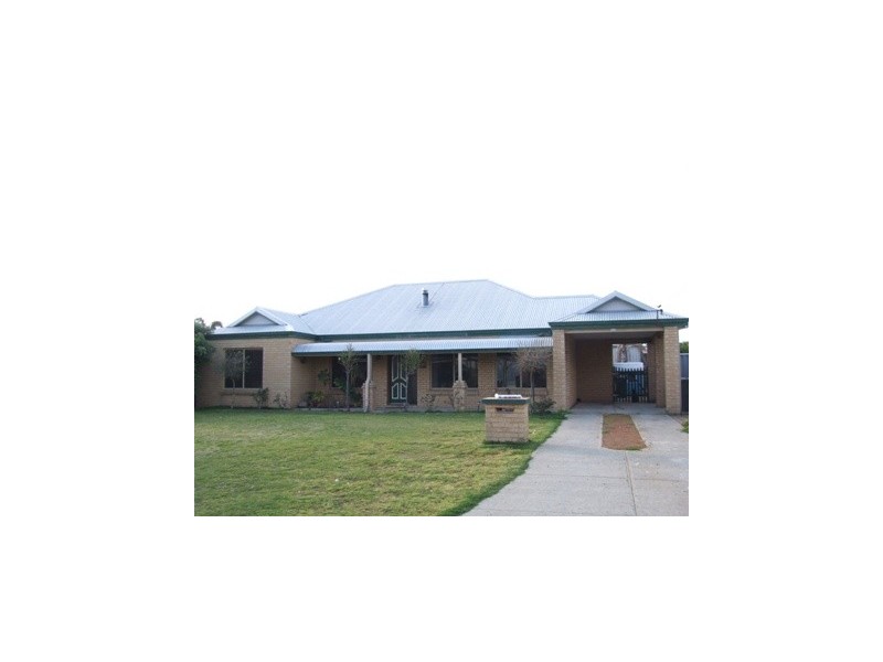 20 Quokka Court, Australind WA 6233