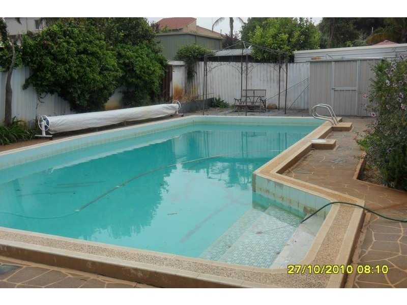 30 Churchill Drive, Bunbury WA 6230